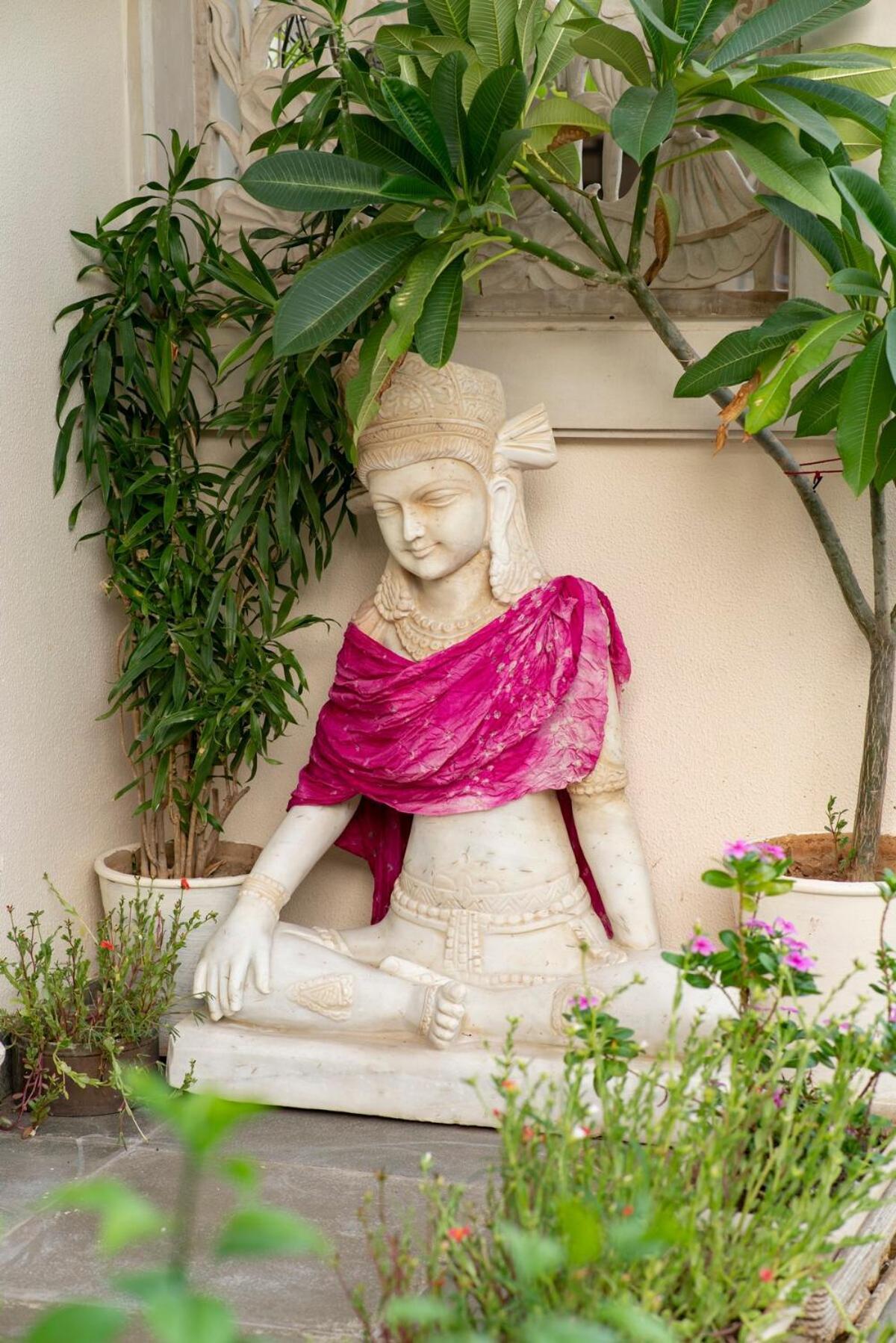 Santosh Villa - The House Of Antiques And Art Udaipur Extérieur photo